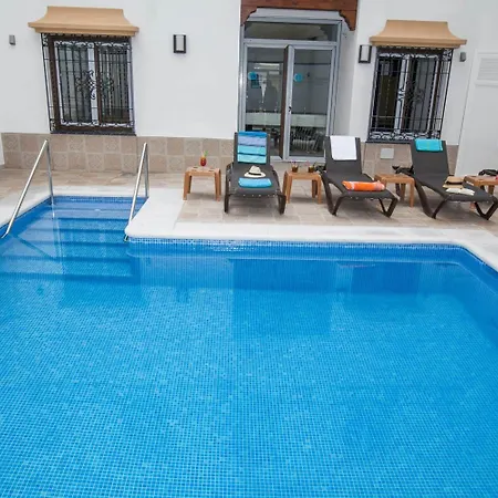 Boutique Bajamar Нерха