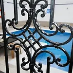 Boutique Bajamar بيت ضيافة نيرخا